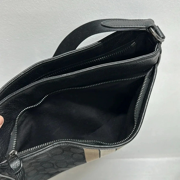 Coach Thompson Crossbody Bag Purse Jacquard Center Stripe Pebble Leather Black - Picture 10 of 12